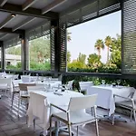 Esperos Palace & 4*