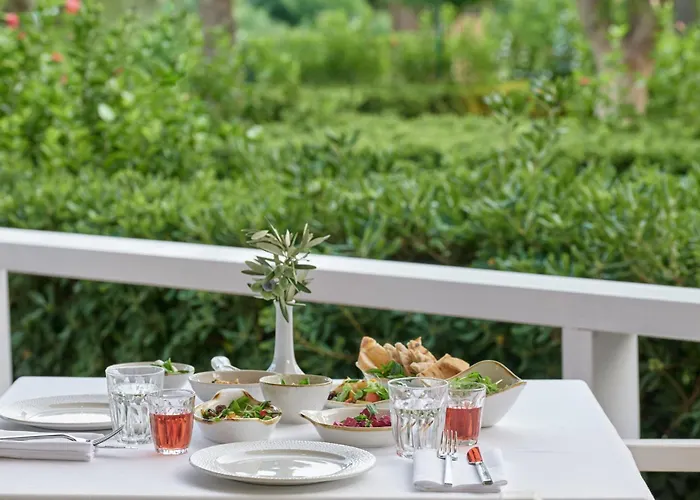 Esperos Palace & Ξενοδοχείο 4*