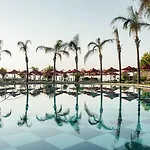 Esperos Palace & Hotel