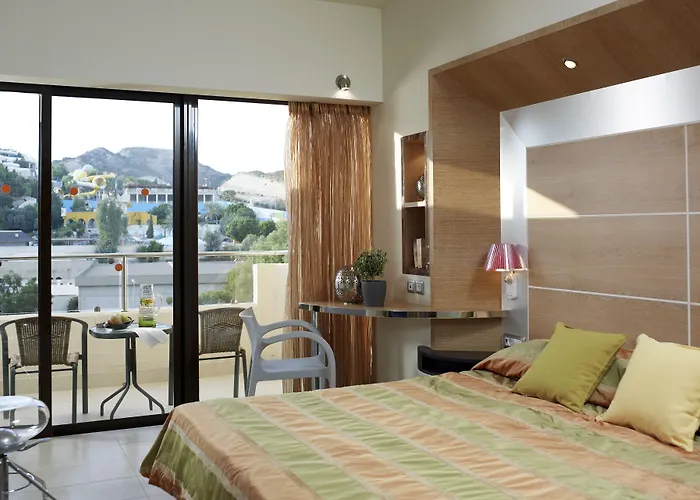 Esperos Palace & 4*
