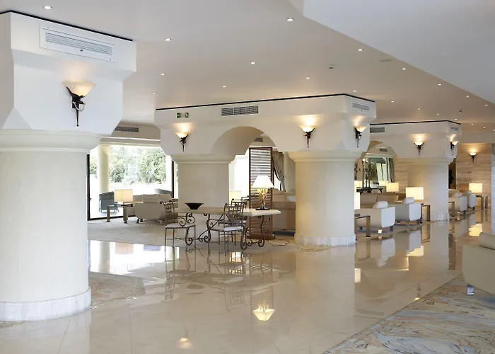 Esperos Palace & Otel